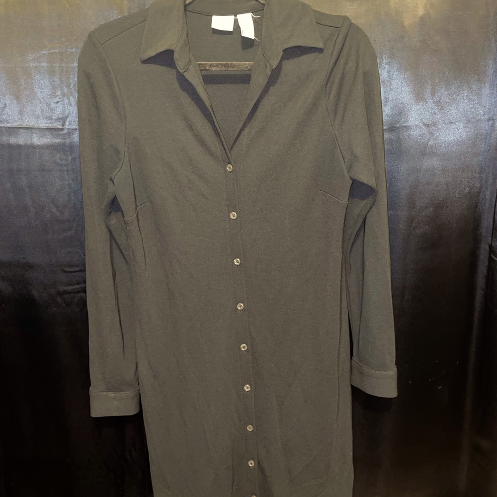 Old Navy Designer Collection black button up dress. Size M